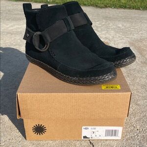 UGG Sloan Booties